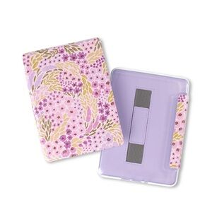 NWT Elyse Breanne Kindle Case